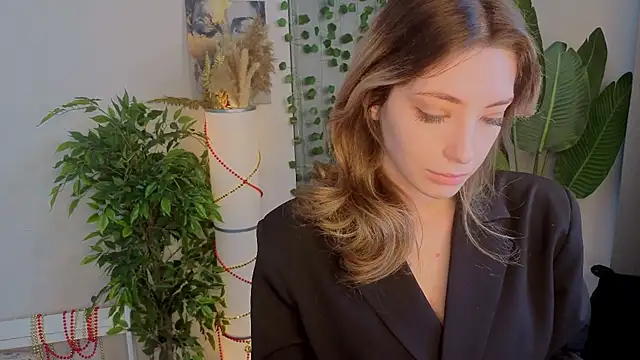 BrianneMallory online show from 5, 2, 2026