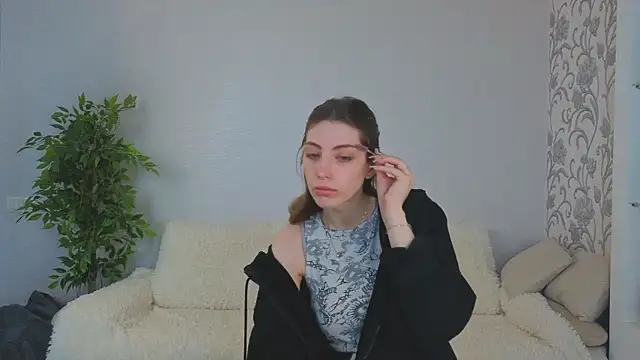 BrianneMallory online show from 3, 3, 2026