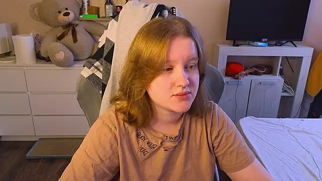 Ol1via online show from 8, 4, 2026