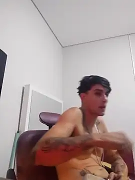 Fefe2805 online show from 3, 3, 2026