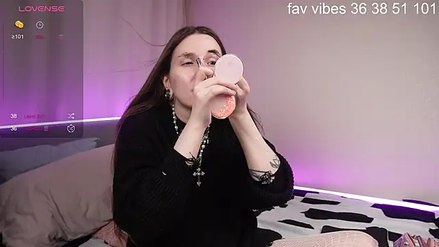 Alice Goth online show from 23, 4, 2026