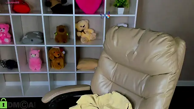 Sindy Ortega online show from 11, 2, 2026