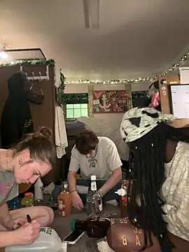 CookiesNcreaming online show from 7, 3, 2026