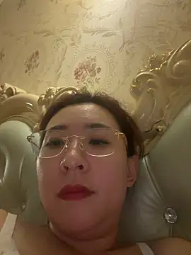 Jingjingxiang-520 online show from 13, 5, 2026