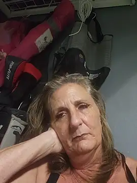 HotAzMilf online show from 15, 4, 2026