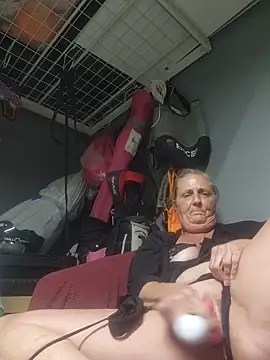 HotAzMilf online show from 14, 4, 2026