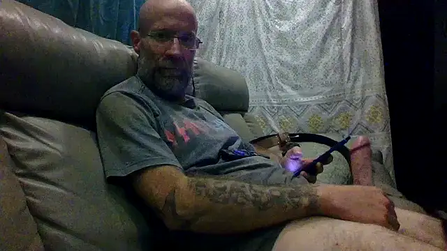 tittycum3636 online show from 11, 2, 2026