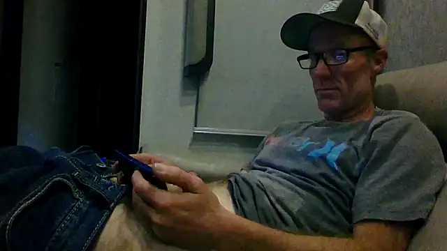 tittycum3636 online show from 15, 3, 2026