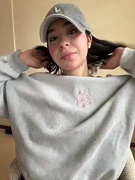 evelynrosess1 online show from 7, 7, 2026