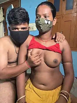 Snapshot of A-POOJA_RANI chatting on 20, 5, 2026 A-POOJA RANI online show from 20, 5, 2026
