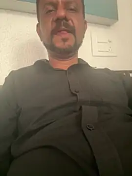 Snapshot of vmmalto chatting on 25, 5, 2026 vmmalto online show from 25, 5, 2026