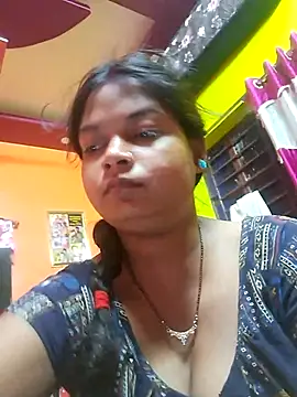 Snapshot of Romance_Aliya chatting on 4, 2, 2026 Romance Aliya online show from 4, 2, 2026