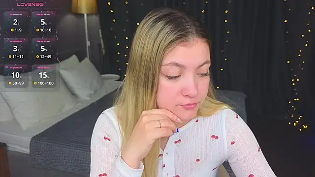 Angel  Grace online show from 19, 3, 2026