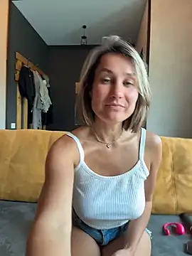 Snapshot of Jack-Alice chatting on 9, 6, 2026 Jack-Alice online show from 9, 6, 2026
