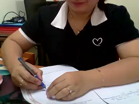 Sarah no land online show from 8, 4, 2026