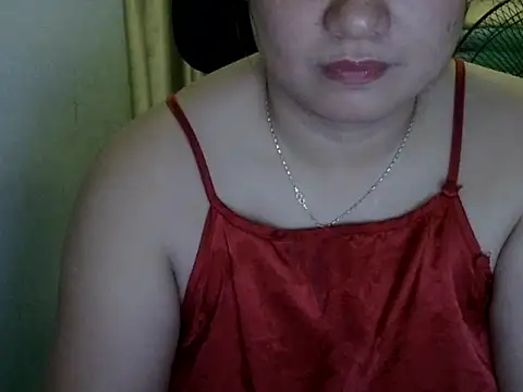 Snapshot of Sarah_no_land chatting on 6, 8, 2026 Sarah no land online show from 6, 8, 2026