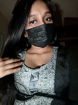 Lisa Baby1 online show from 7, 1, 2026