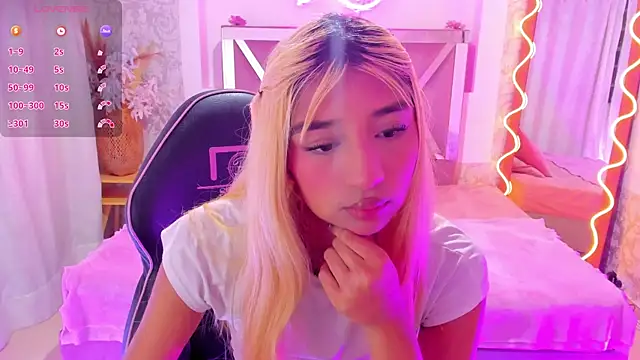 IRINA TAY1 online show from 22, 4, 2026