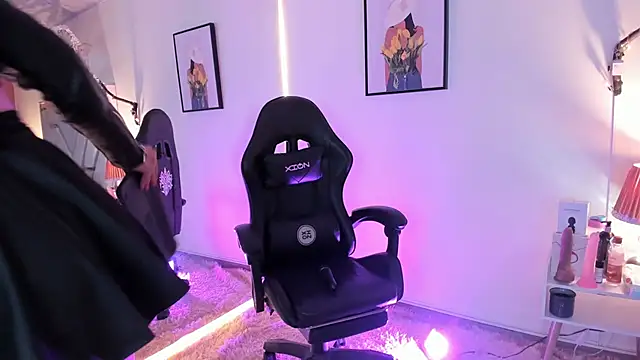 Astrid williams online show from 10, 1, 2026