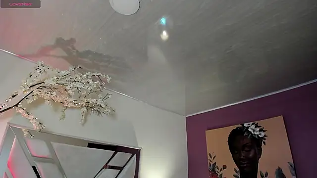 Astrid williams online show from 6, 3, 2026