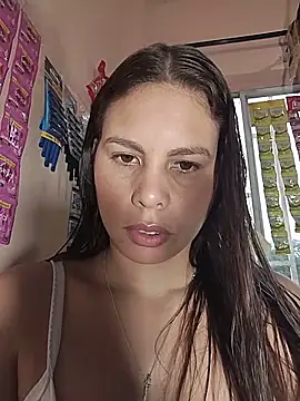 Lara queenxxx online show from 3, 2, 2026