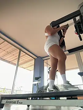 RoseOnYou online show from 22, 3, 2026