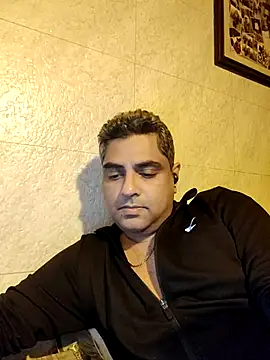 hardnhornybull online show from 13, 3, 2026