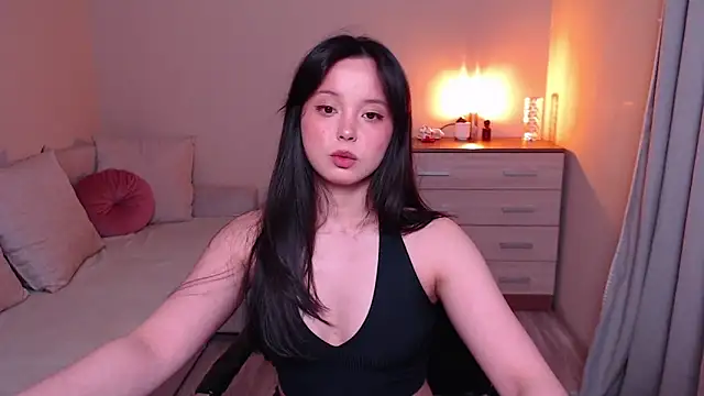 lia hetty online show from 23, 4, 2026