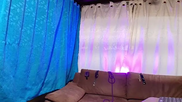 Gabys1610 online show from 2, 4, 2026