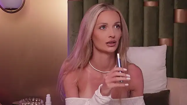 AmeliaAngel online show from 24, 6, 2026
