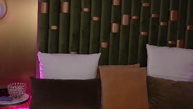 AmeliaAngel online show from 15, 4, 2026