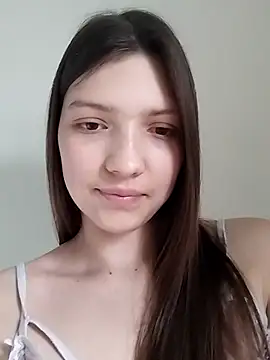 LunaTori456 online show from 6, 4, 2026