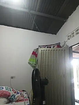 zaraluxx1 online show from 27, 2, 2026