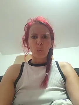 cintia love online show from 9, 5, 2026