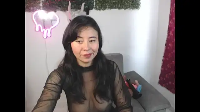 LolaOpalX online show from 24, 2, 2026