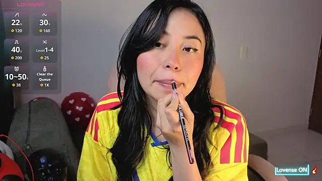 Snapshot of LolaOpalX chatting on 17, 6, 2026 LolaOpalX online show from 17, 6, 2026