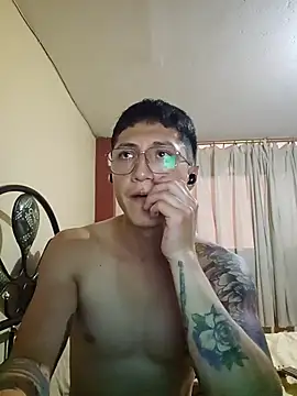 Xavlex0803 online show from 6, 4, 2026