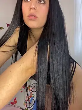 sophyy white online show from 24, 3, 2026