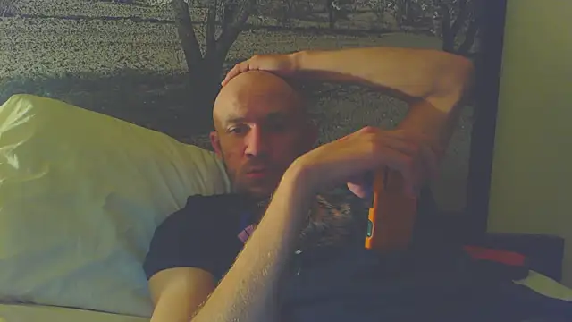 cloudyplay661 online show from 12, 4, 2026