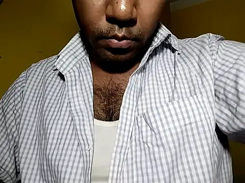 Snapshot of Lucky___05 chatting on 26, 6, 2026 Lucky 05 online show from 26, 6, 2026