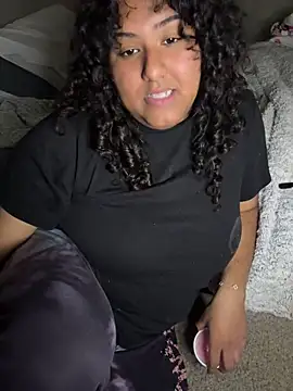 Snapshot of Angeliccreamyrican chatting on 14, 5, 2026 Angeliccreamyrican online show from 14, 5, 2026