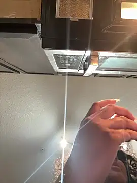 Angeliccreamyrican online show from 11, 4, 2026