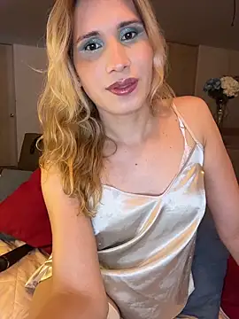 Snapshot of milablossom01 chatting on 4, 3, 2026 milablossom01 online show from 4, 3, 2026