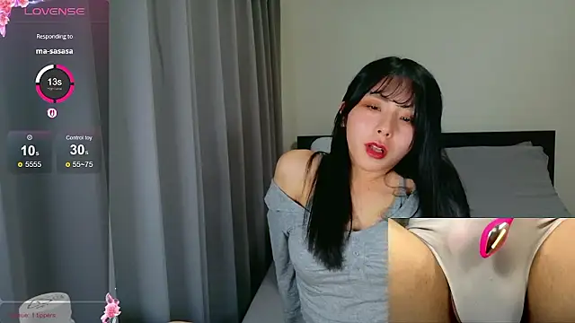 jpshemaleyua online show from 2, 2, 2026