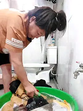 donaaa2 online show from 15, 2, 2026