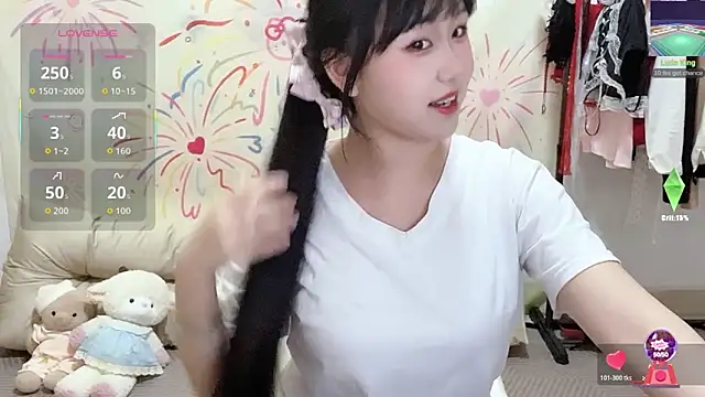xiaoguai99 online show from 10, 4, 2026