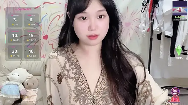 Snapshot of xiaoguai99 chatting on 18, 6, 2026 xiaoguai99 online show from 18, 6, 2026