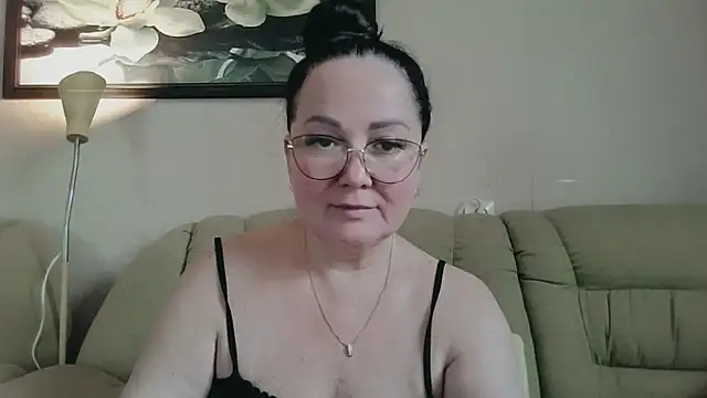 Snapshot of infinity_loveliness chatting on 9, 6, 2026 infinity loveliness online show from 9, 6, 2026