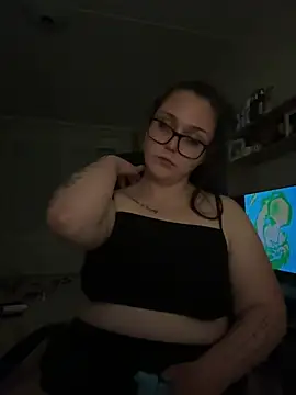 DaisyBaizee online show from 1, 6, 2026