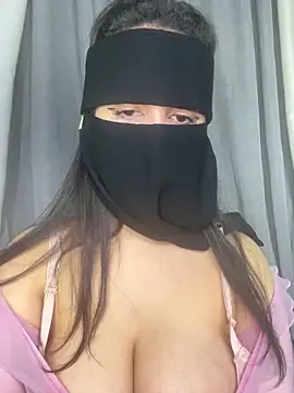 Layano online show from 7, 2, 2026